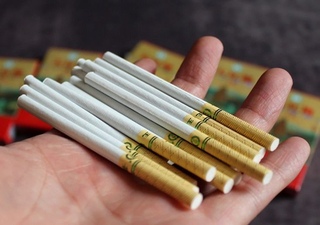 Электронная сигарета соска. Сигареты пустышки. Тонкие сигареты. Сигареты пустышки. Табачная отрасль.