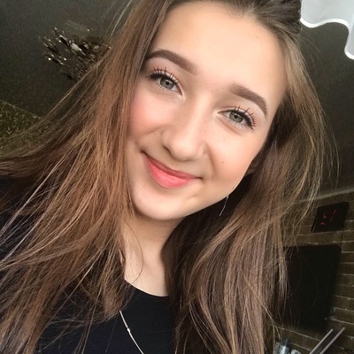 Алена Зырянова